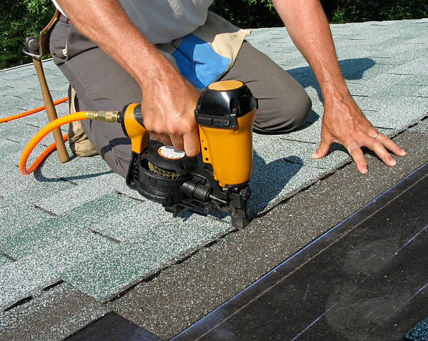 Best Best Roofing Contractors  in Kingman, KS